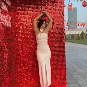 Margarita Lina photo 1, asian, average, black hair, 168 cm, 60 kg, Medium bust, Hong Kong