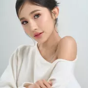 Isabell Mira photo 4, asian, petite, black hair, 158 cm, 47 kg, Medium bust, Hong Kong