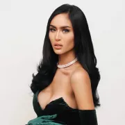 Susan Lina photo 1, asian, average, black hair, 168 cm, 58 kg, Medium bust, Hong Kong
