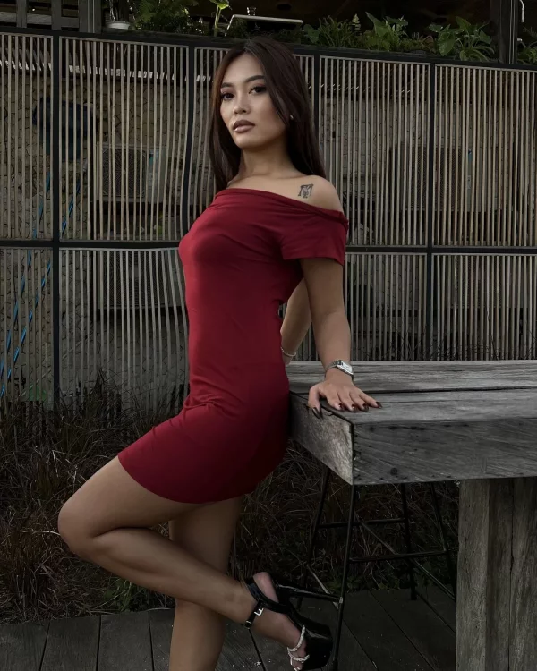 Selena Lina photo 1, mixed, slim, black hair, 156 cm, 45 kg, Medium bust, Hong Kong