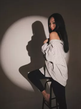 Breanna Mira photo 1, asian, average, black hair, 170 cm, 63 kg, Medium bust, Hong Kong