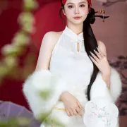 Maudie Lina photo 6, asian, petite, black hair, 157 cm, 48 kg, Small bust, Hong Kong