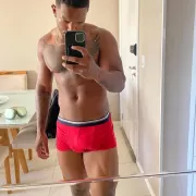 Caio photo 1, latina, curvy, black hair, 180 cm, 81 kg, Hong Kong