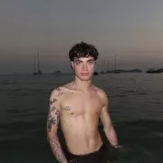 Evgen photo 3, latina, average, brunette, 183 cm, 70 kg, Hong Kong
