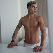 Felipe photo 1, mixed, average, blonde hair, 175 cm, 65 kg, Hong Kong