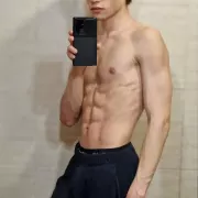 Finn photo 11, european, slim, brunette, 183 cm, 63 kg, Hong Kong