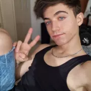 Finn photo 12, european, slim, brunette, 183 cm, 63 kg, Hong Kong