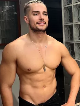 Gustavo photo 1, european, curvy, blonde hair, 183 cm, 90 kg, Hong Kong