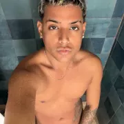 Lorenzo photo 15, latina, average, blonde hair, 170 cm, 56 kg, Hong Kong