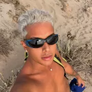 Lorenzo photo 21, latina, average, blonde hair, 170 cm, 56 kg, Hong Kong