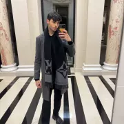 Lucas photo 12, european, slim, black hair, 178 cm, 54 kg, Hong Kong