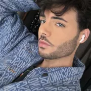Lucas photo 34, european, slim, black hair, 178 cm, 54 kg, Hong Kong