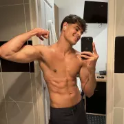 Patrick photo 8, latina, average, brunette, 175 cm, 65 kg, Hong Kong