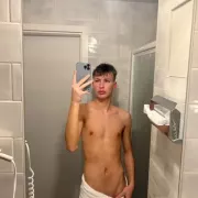 Paul photo 9, european, slim, blonde hair, 188 cm, 58 kg, Hong Kong