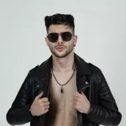 Theo photo 18, latina, slim, brunette, 180 cm, 61 kg, Hong Kong