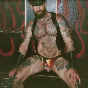 Troy photo 8, european, curvy, brunette, 185 cm, 93 kg, Hong Kong
