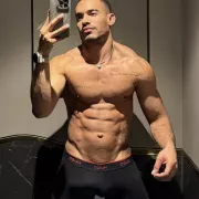 Vidal photo 44, latina, athletic, black hair, 175 cm, 74 kg, Hong Kong