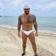 Viktor photo 5, latina, athletic, brunette, 180 cm, 79 kg, Hong Kong