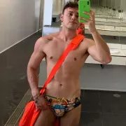 Yoel photo 1, latina, average, brunette, 178 cm, 68 kg, Hong Kong
