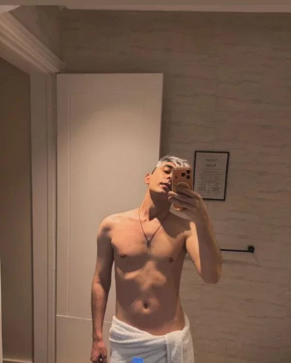 Zarussi photo 1, european, average, blonde hair, 180 cm, 65 kg, Hong Kong
