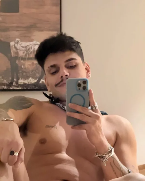 Zejdan photo 1, latina, athletic, black hair, 183 cm, 77 kg, Hong Kong