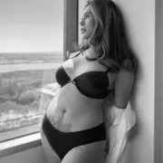 Amber photo 21, asian, curvy, brunette, 158 cm, 63 kg, Medium bust, Hong Kong