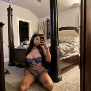 Bella photo 4, latina, athletic, black hair, 170 cm, 72 kg, Large bust, Hong Kong