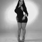 Desiree photo 58, european, curvy, black hair, 158 cm, 72 kg, Large bust, Hong Kong