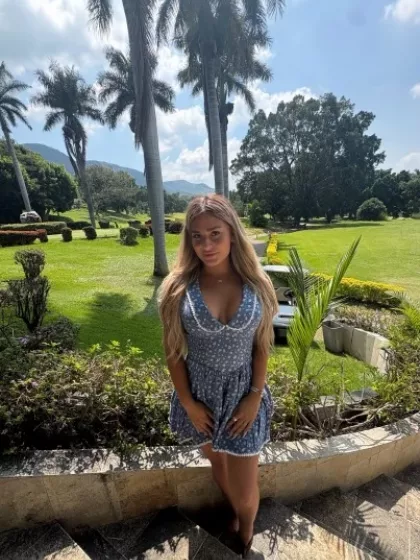 Frida photo 1, european, athletic, blonde hair, 176 cm, 72 kg, Medium bust, Hong Kong