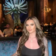 Hana photo 10, european, curvy, brunette, 167 cm, 72 kg, Large bust, Hong Kong