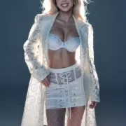 Joana photo 1, mixed, curvy, blonde hair, 167 cm, 70 kg, Medium bust, Hong Kong