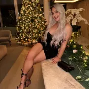 Kelsey photo 73, european, curvy, blonde hair, 170 cm, 77 kg, Large bust, Hong Kong